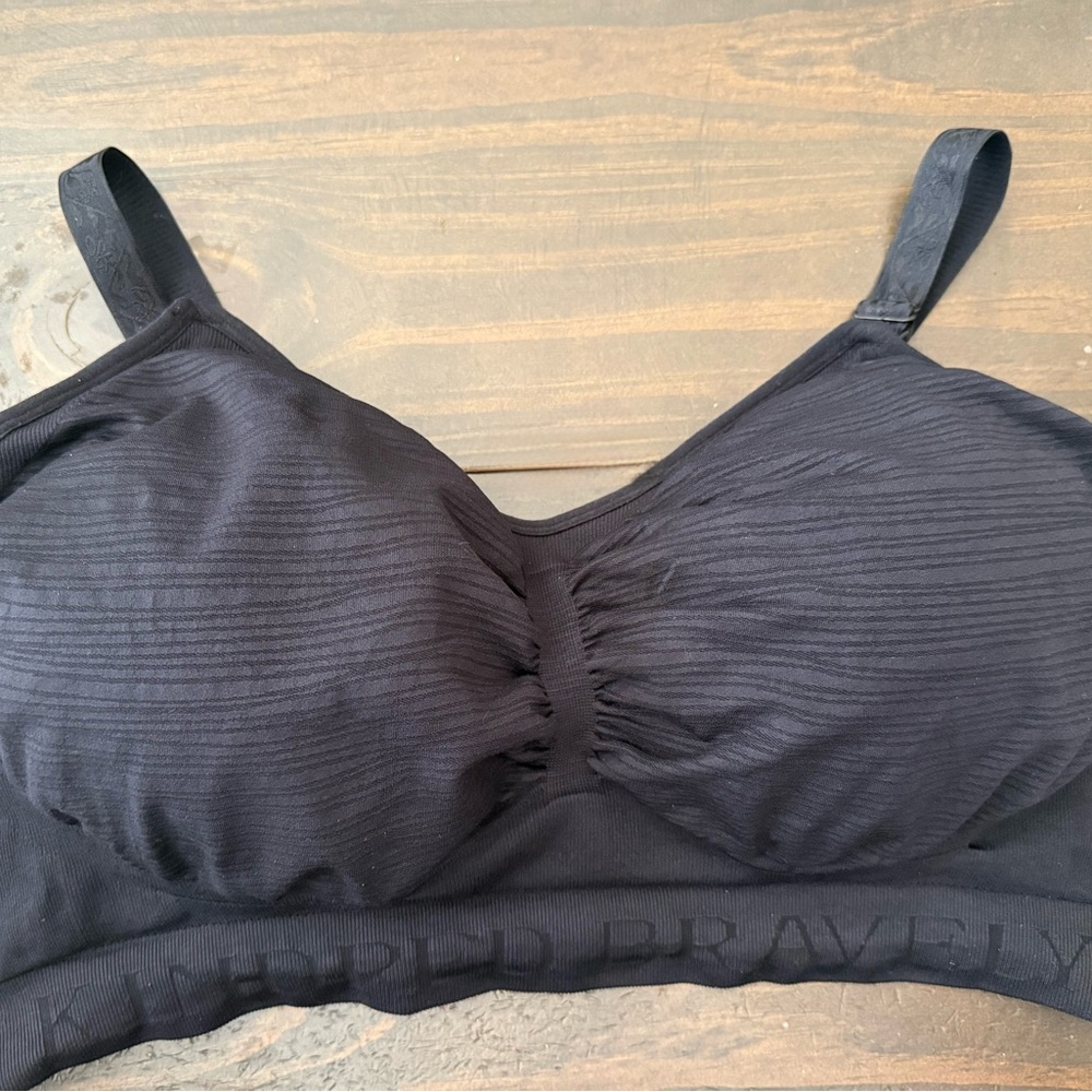 Kindred Bravely Black 1X Super Busty Sublime® Hands-Free Pumping & Nursing Bra